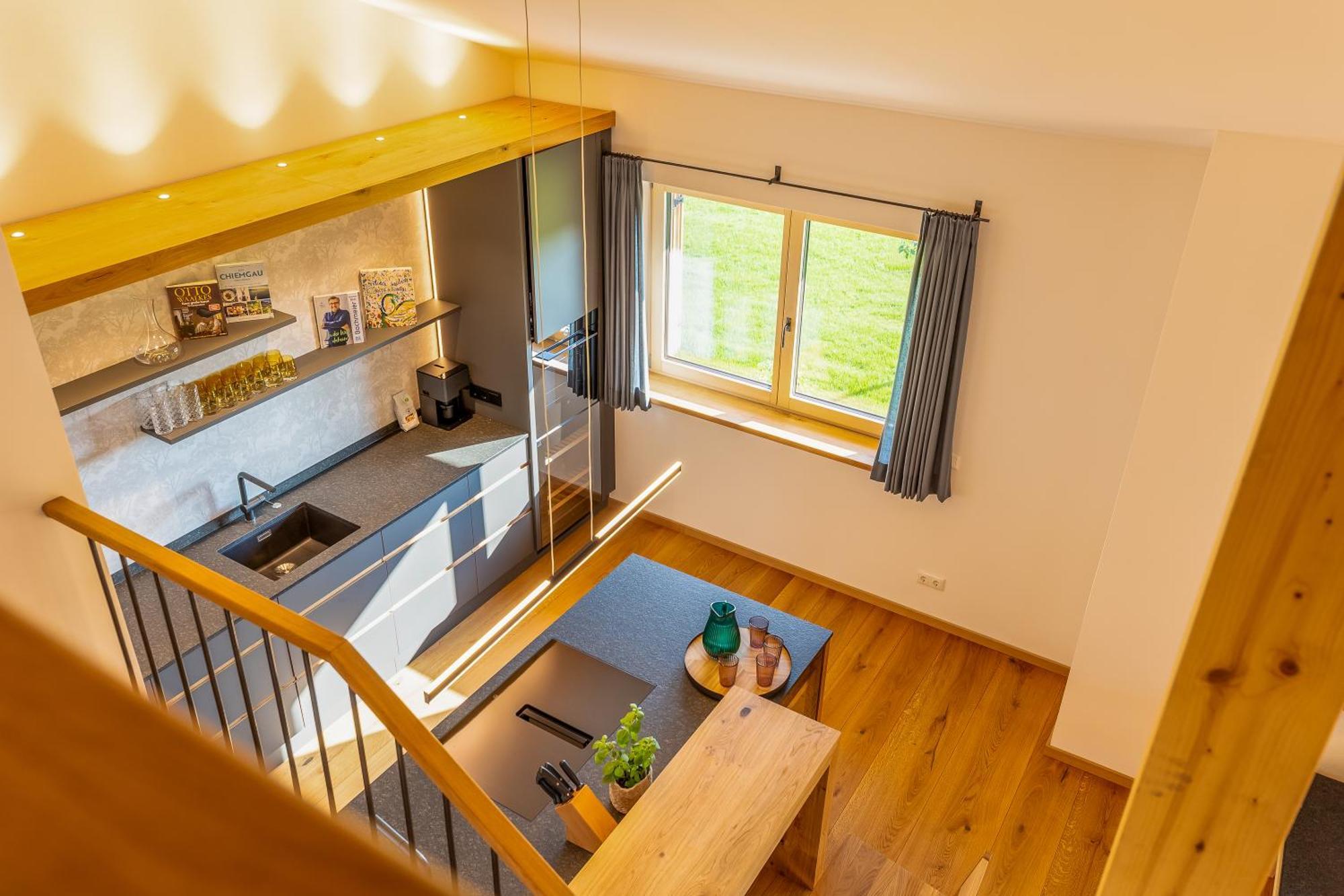 Graf Chiemo Suites - Direkt Am Chiemsee Mit Separatem Seezugang Chieming Zewnętrze zdjęcie