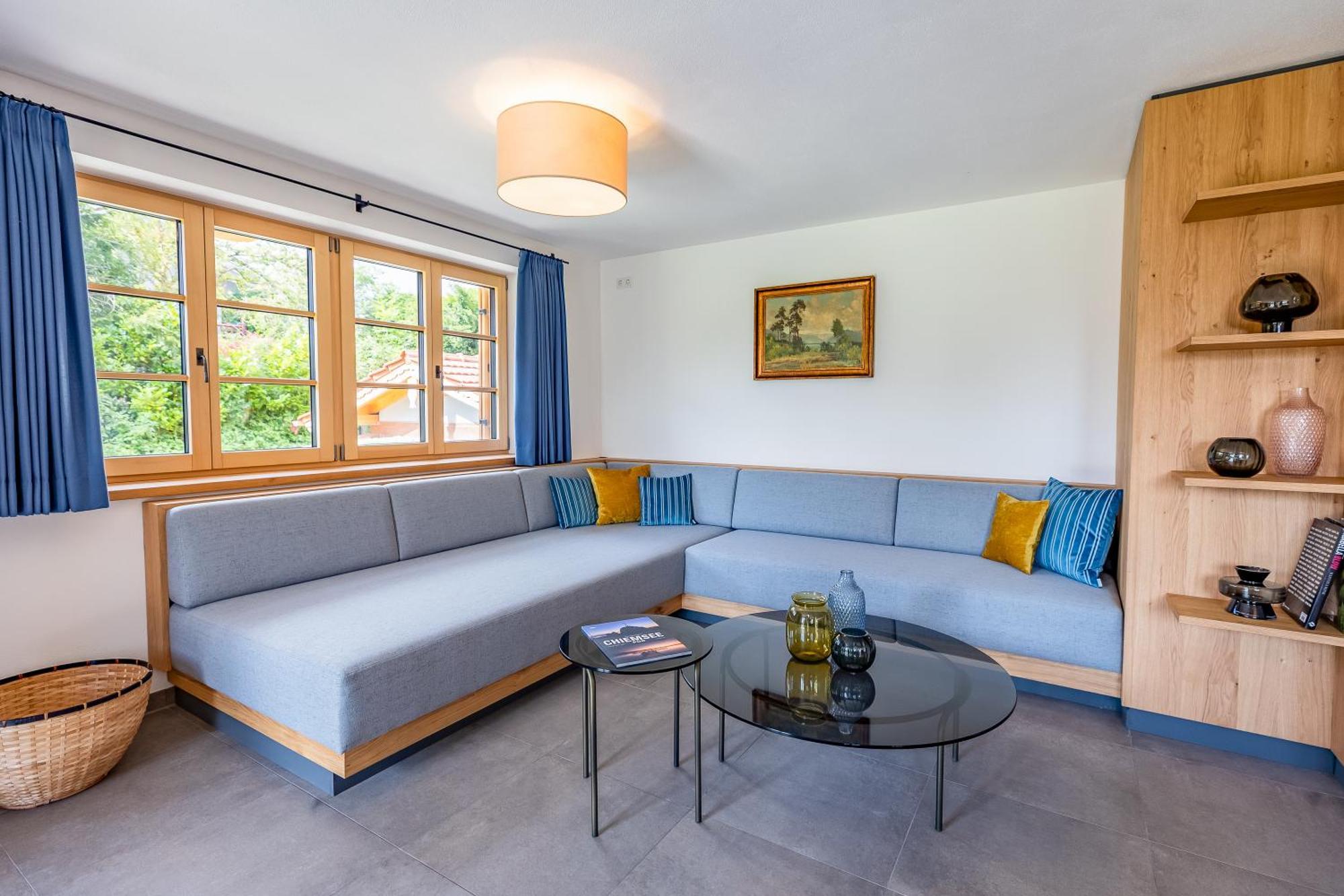 Graf Chiemo Suites - Direkt Am Chiemsee Mit Separatem Seezugang Chieming Zewnętrze zdjęcie