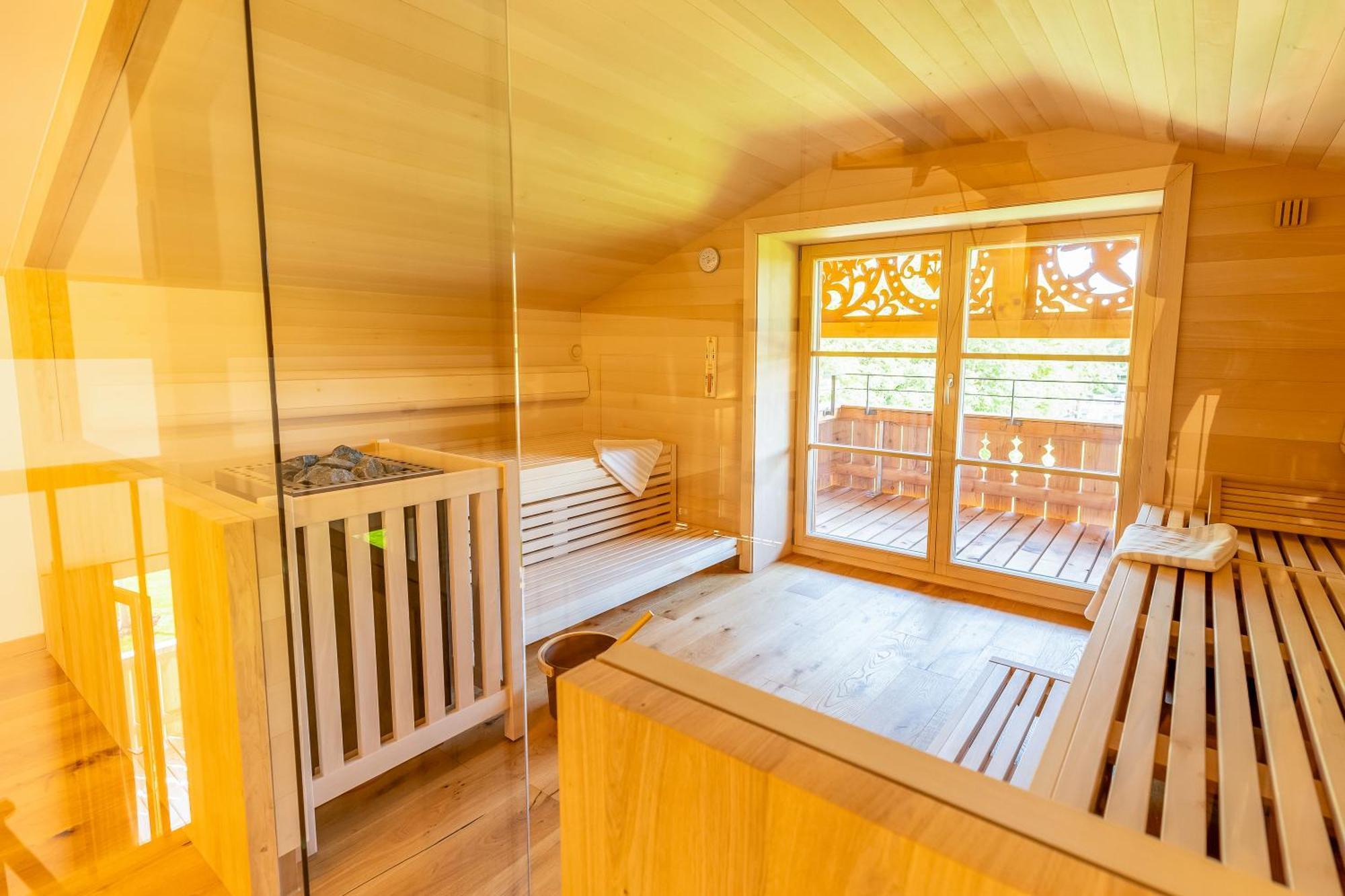 Graf Chiemo Suites - Direkt Am Chiemsee Mit Separatem Seezugang Chieming Zewnętrze zdjęcie